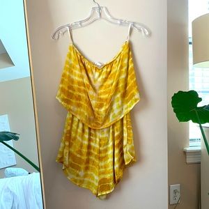 Yellow/Gold Romper Size S